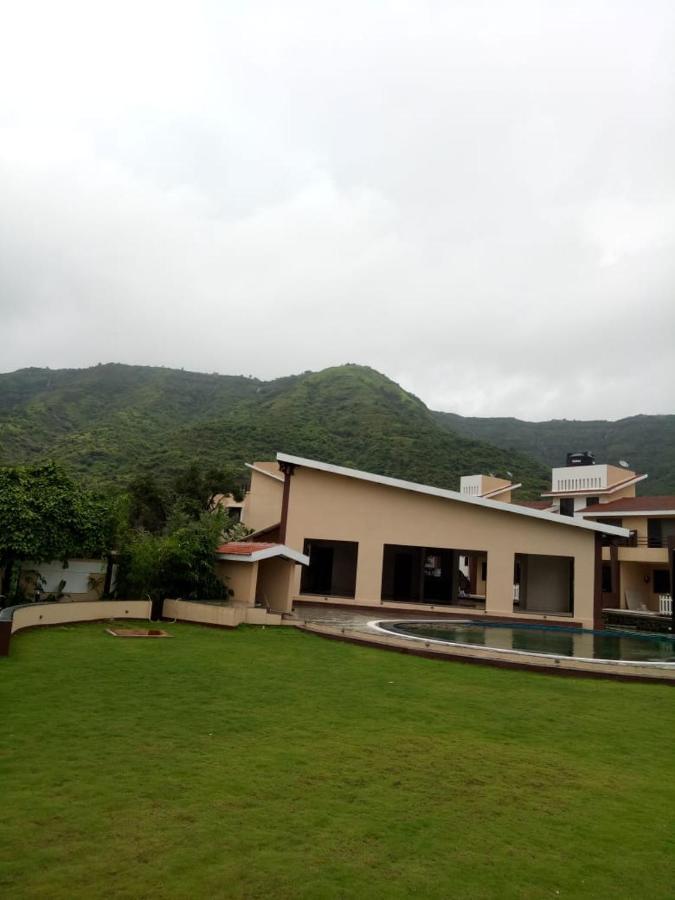 Akshaya Villa Lonavala Εξωτερικό φωτογραφία